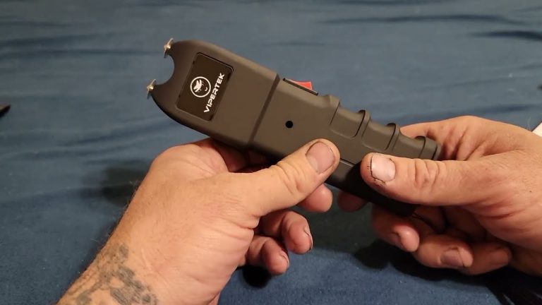 Vipertek VTS-989 Rechargeable Stun Gun Review